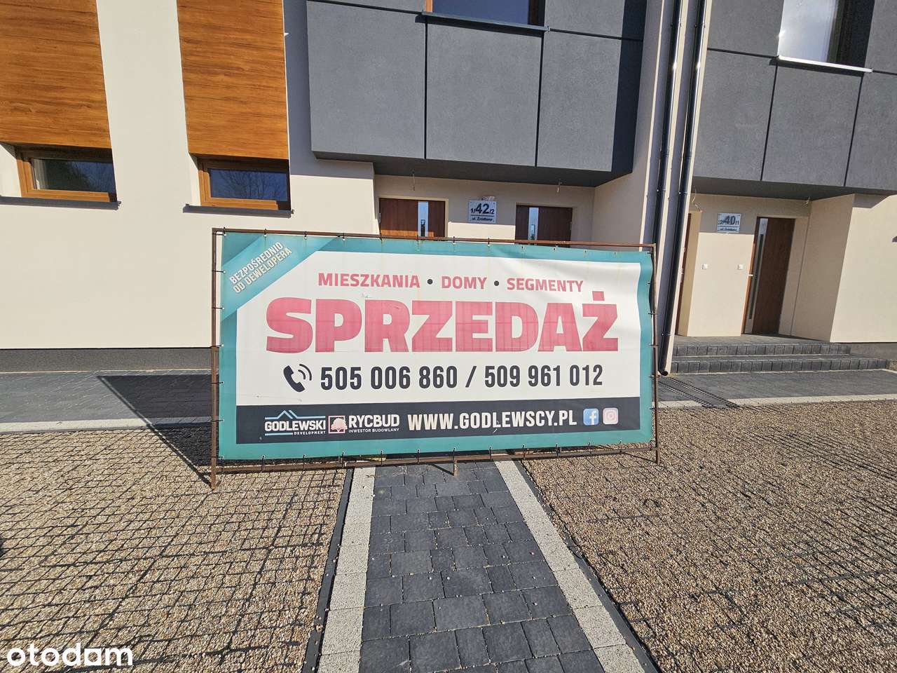 Własny zielony zakątek! 45 m² mieszkanie na parterze!-1