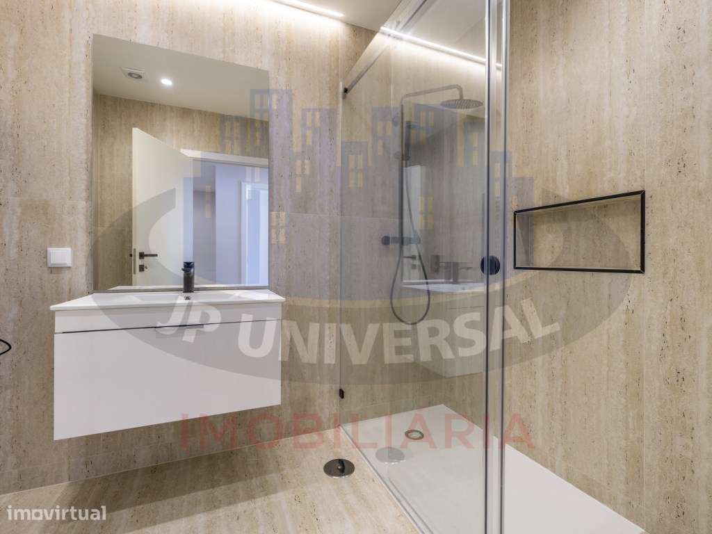 Vende-se Moradia T3 Exclusiva , Garagem, Jardim e Acabamentos de Luxo-27
