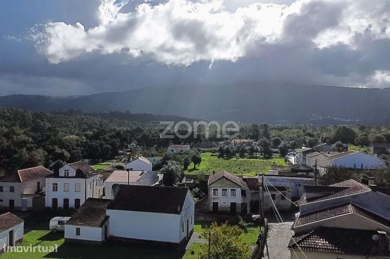 Moradia para Recuperar - Grande imagem: 5/43