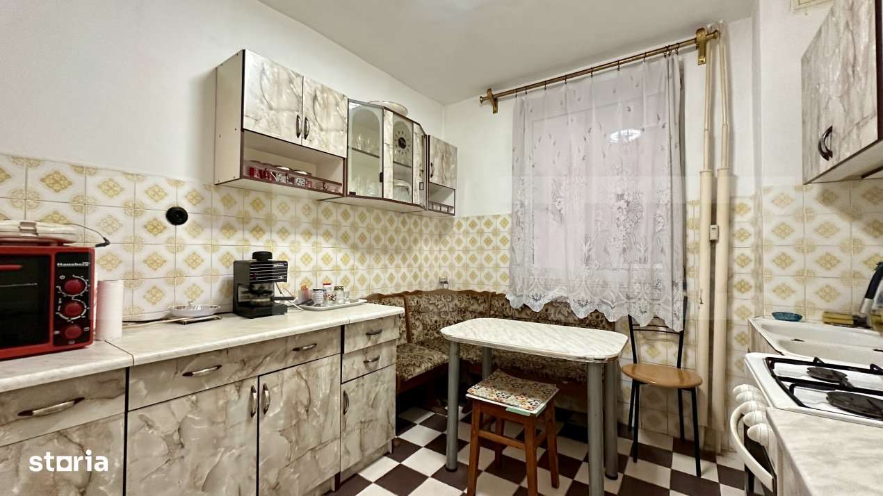 Apartament de vanzare,  decomandat cu 3 camere, zona Dacia - Imagine principală: 4/7