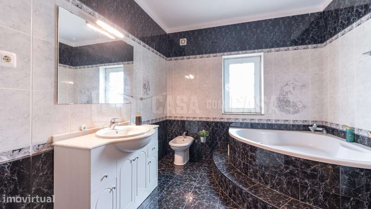 Moradia Isolada V4 em Guim. Tavares-12