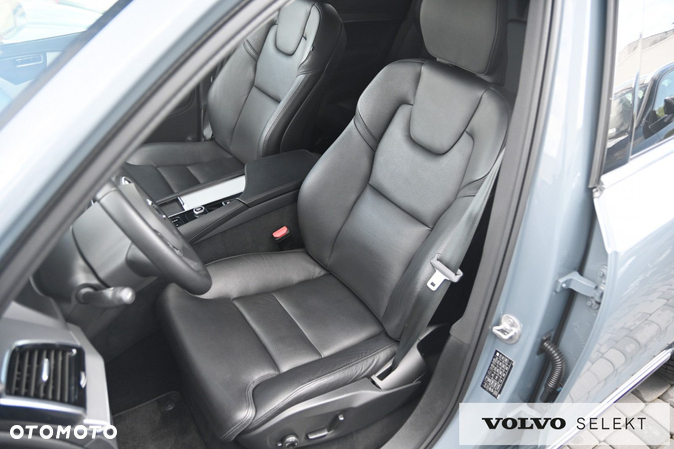 Volvo XC 90 - 13