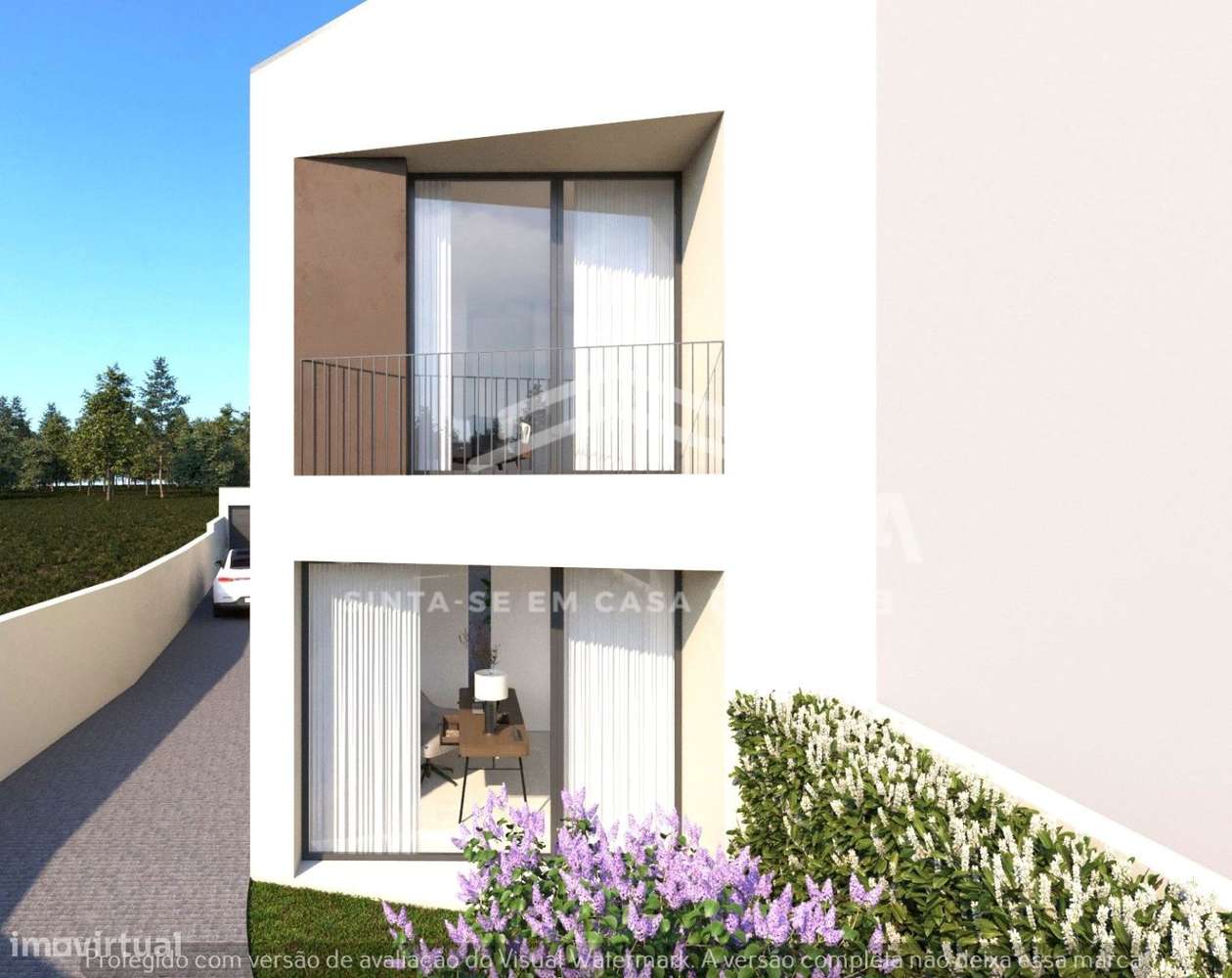 Moradia Geminada V3 Nova c/ Jardim e Garagem em Argoncilhe - Grande imagem: 4/25