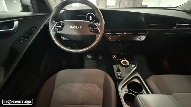 Kia e-Niro EV 64kWh Drive - 10