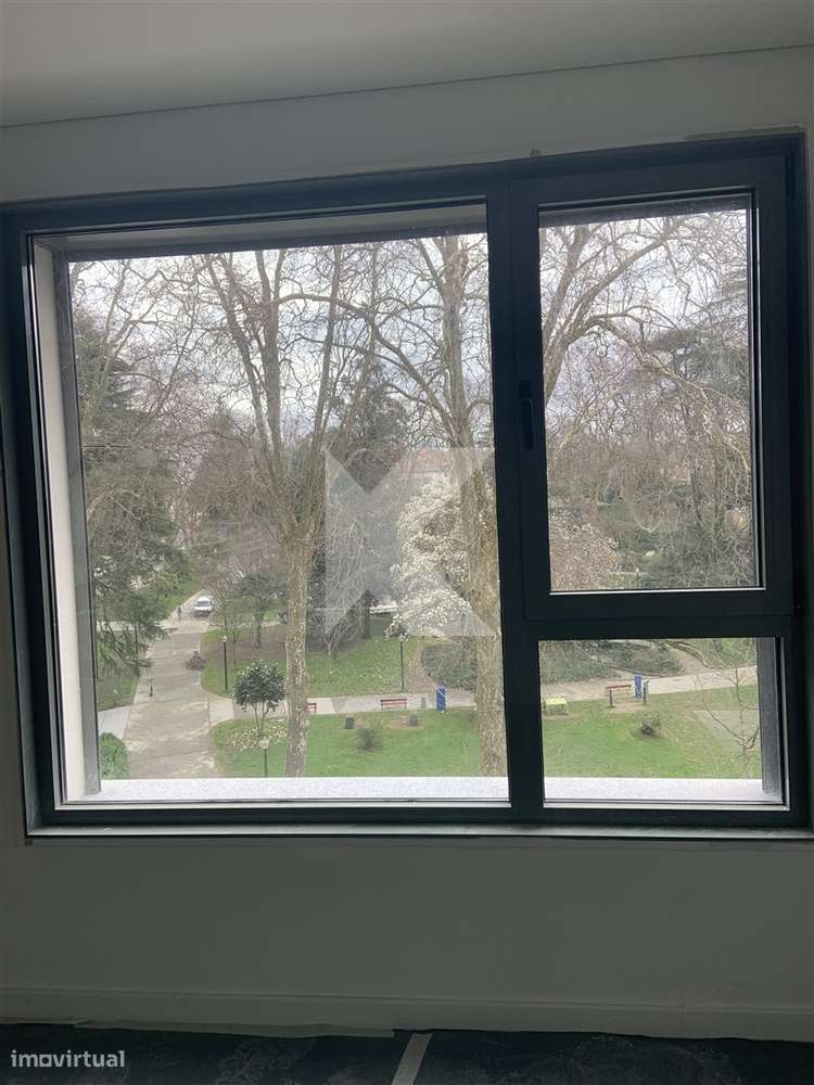 Apartamento T2  junto ao Jardim de Arca d’Água-9