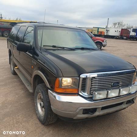 Ford Excursion 6.8 Limited 4WD - 1