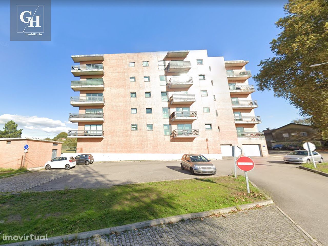 Apartamento T1 - junto ao centro de Famalicão