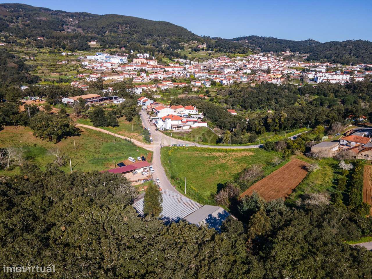 Armazém com Excelente Localização em Monchique – Oportunidade de Inve - Grande imagem: 3/14