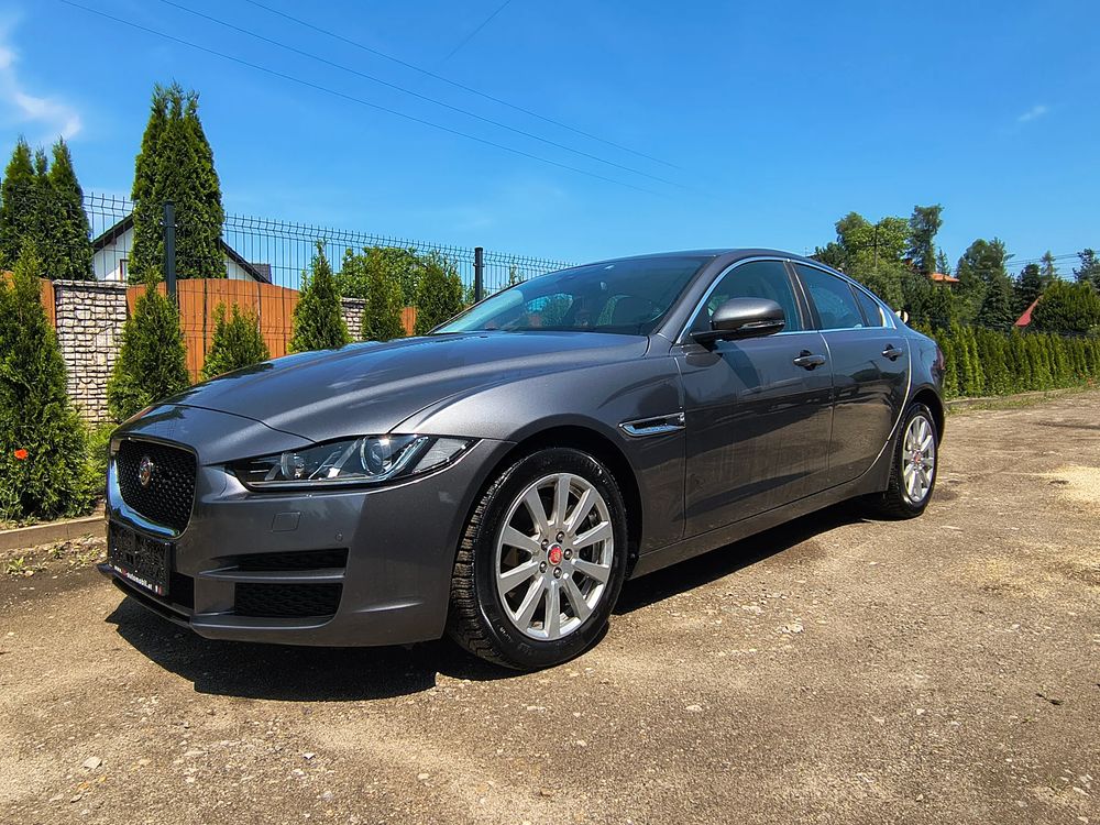 Jaguar XE 2.0 D AWD Prestige 2018