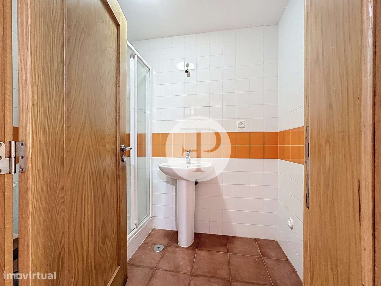 Moradia T5 com piscina no Nadadouro | 408 m² | Lote de 809 m²-49