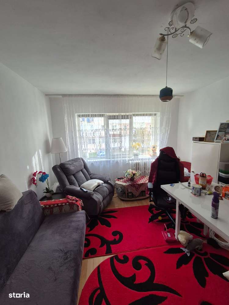 Apartament 2 camere la strada Primaverii - Imagine principală: 3/8