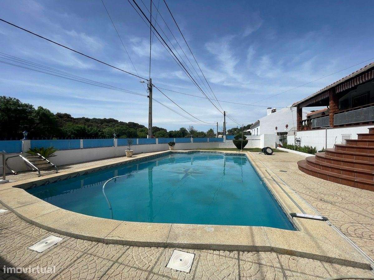 Quinta T7 Com Restaurante E Terreno Rustico Para Venda Em Montemor