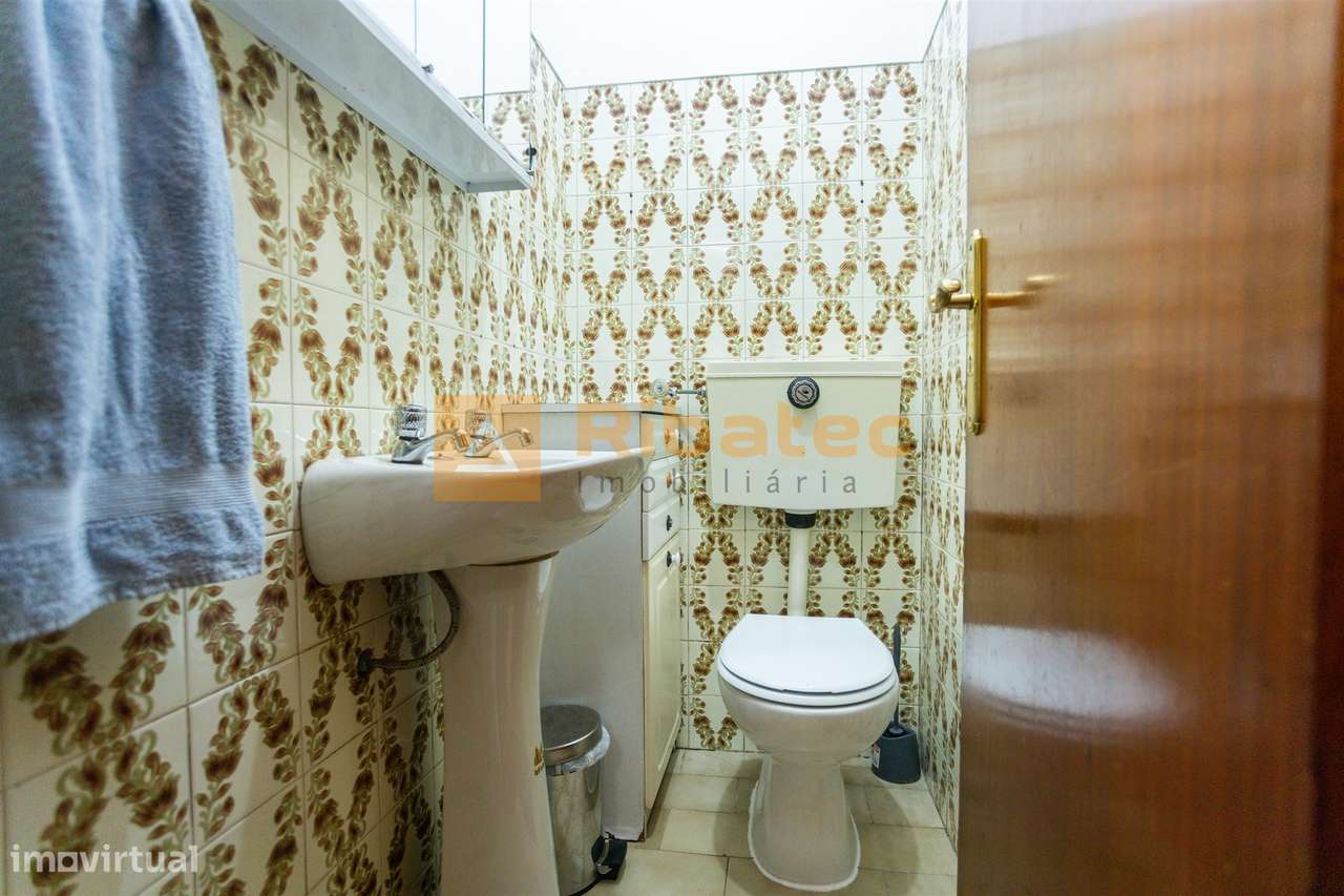 Apartamento T3 em Samora Correia-12