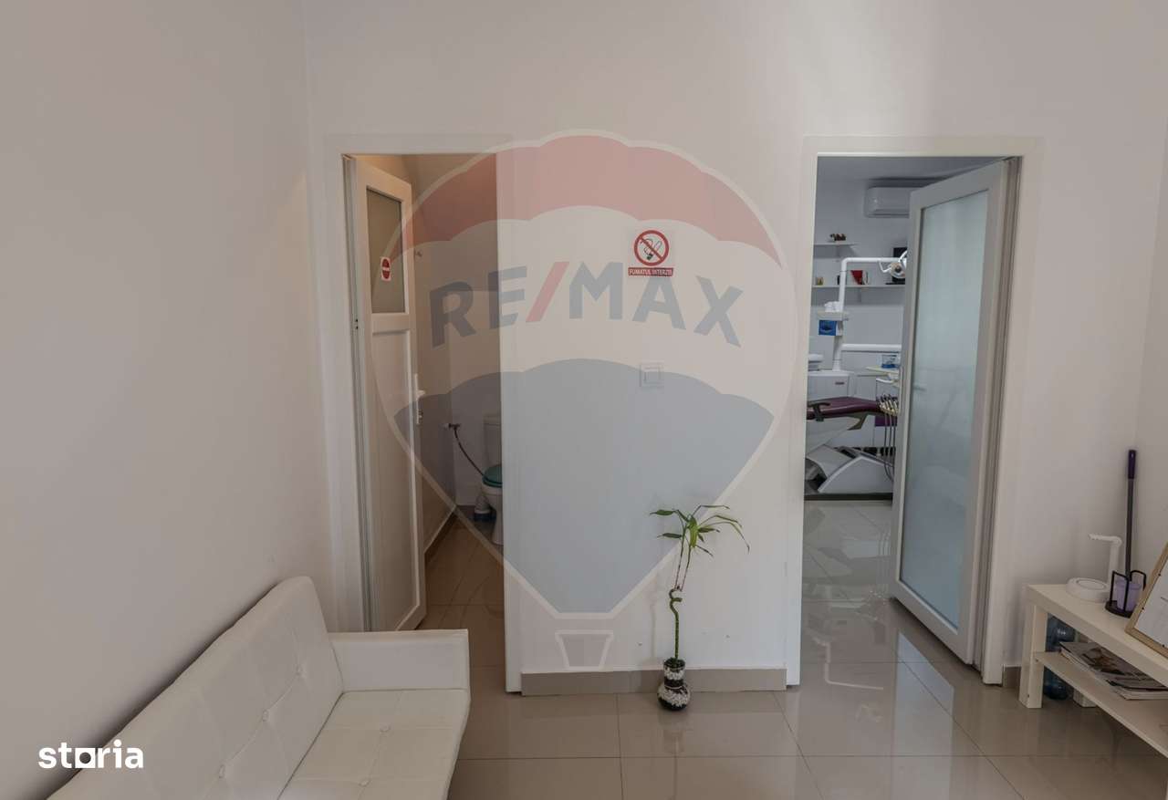 Casă și cabinet stomatologic de închiriat în Chitila - Imagine principală: 2/19
