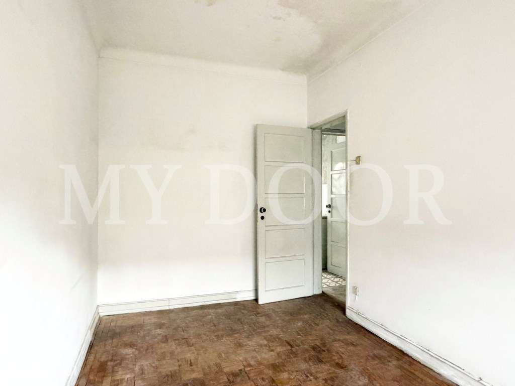 Apartamento T1 c/ potencial para transformar em T2 - Moscavide-11