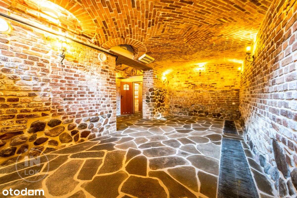 Wyremontowana Kamienica w sercu starówki-13