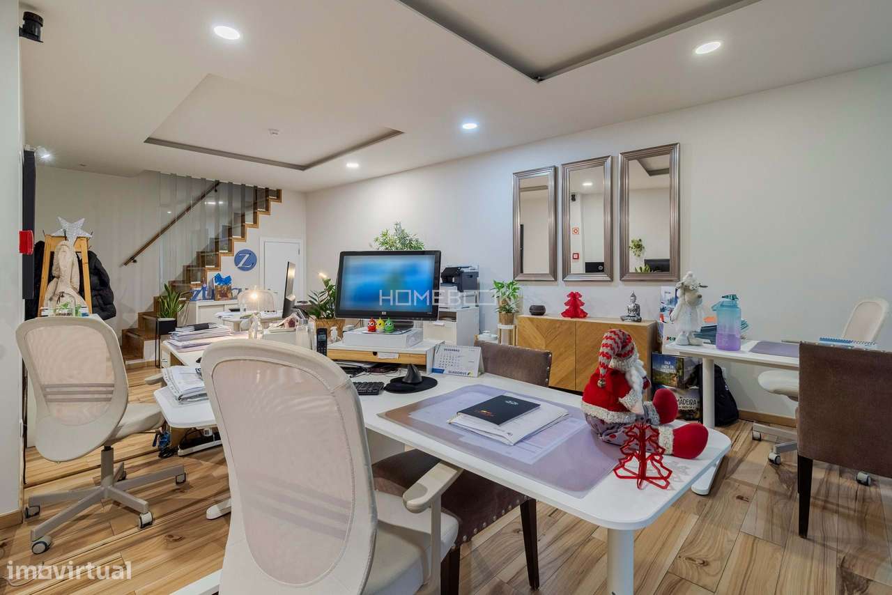 Prédio para Investimento – Praça do Bocage - Grande imagem: 4/25