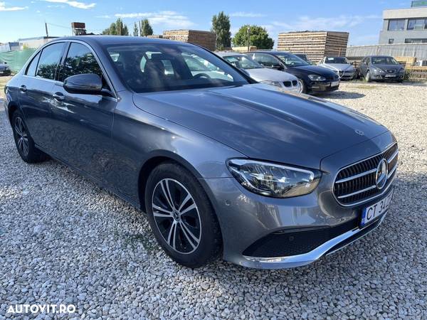 Mercedes-Benz E 220 d 9G-TRONIC - 3