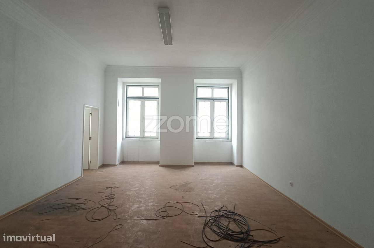 Prédio 6 Frações - Baixa Pombalina - Devoluto - Grande imagem: 5/17