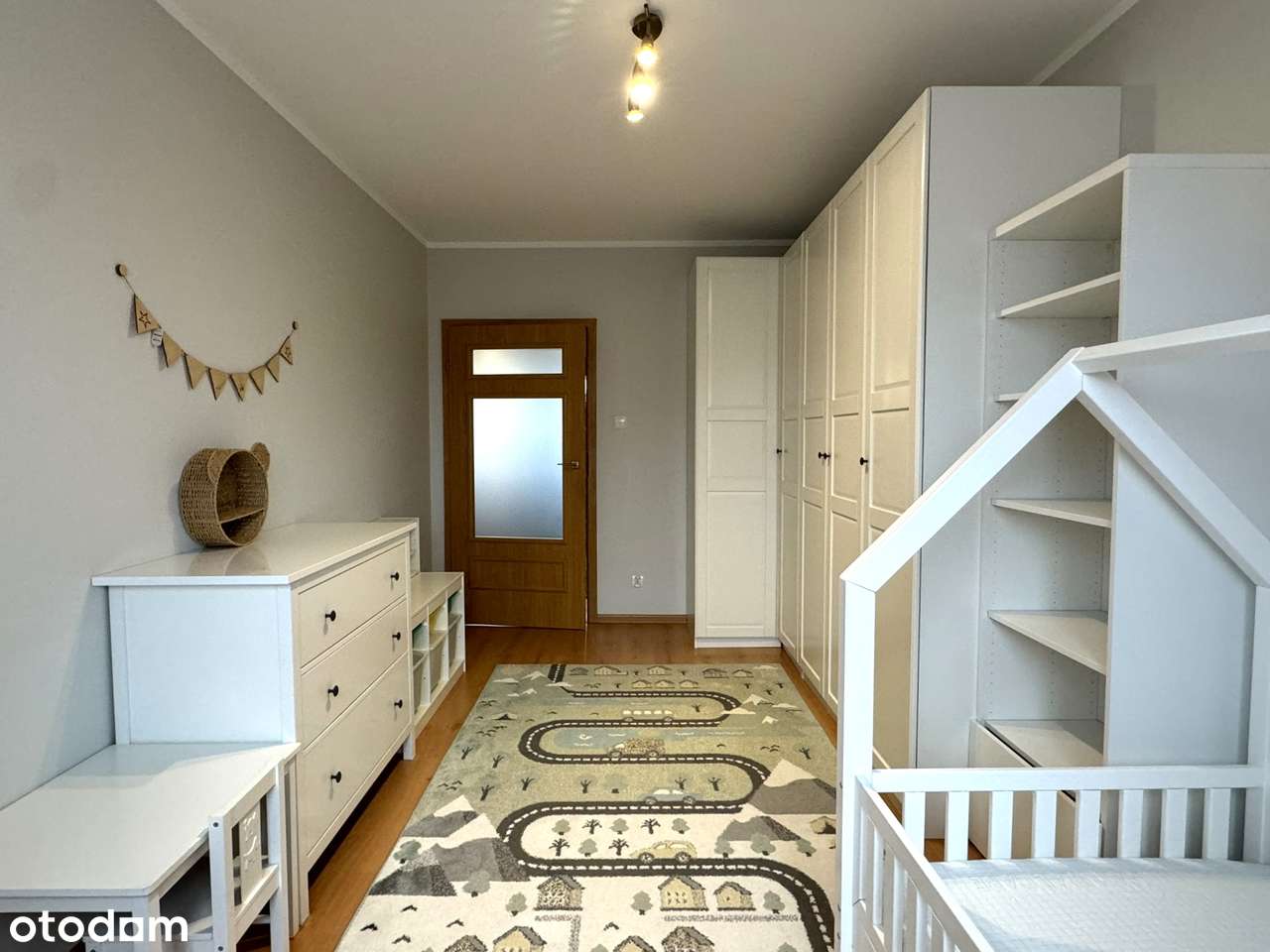 Mieszkanie z miejscem postojowym w garażu, I piętro os. Zalesie - Pełny obrazek: 4/15