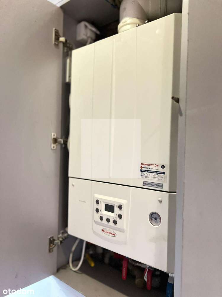 Wyjątkowe bezczynszowe mieszkanie-12