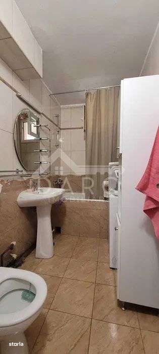 Apartament de închiriere 3 camere - Imagine principală: 4/7