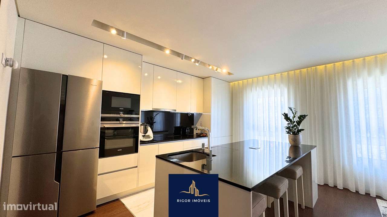 Apartamento Renovado T2 | Póvoa de Varzim - Centro | Exclusivo-23