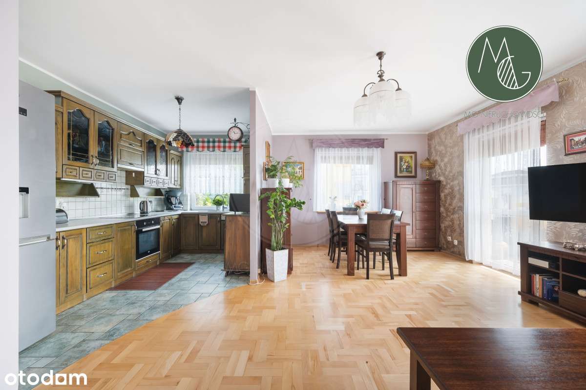 Wygodne 3 pokoje, balkon, m.postojowe, piwnica-3