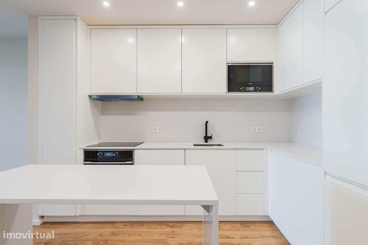 T1+1 remodelado no Porto - Grande imagem: 5/34