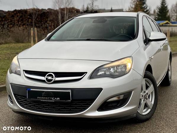 Opel Astra - 11