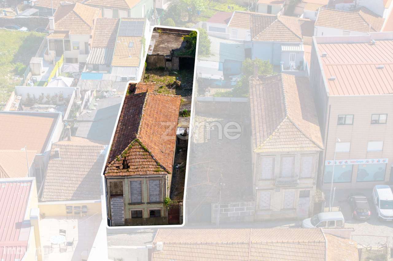 Moradia p/ Reconstrução - S. Mamede Infesta - 58 - Grande imagem: 5/15