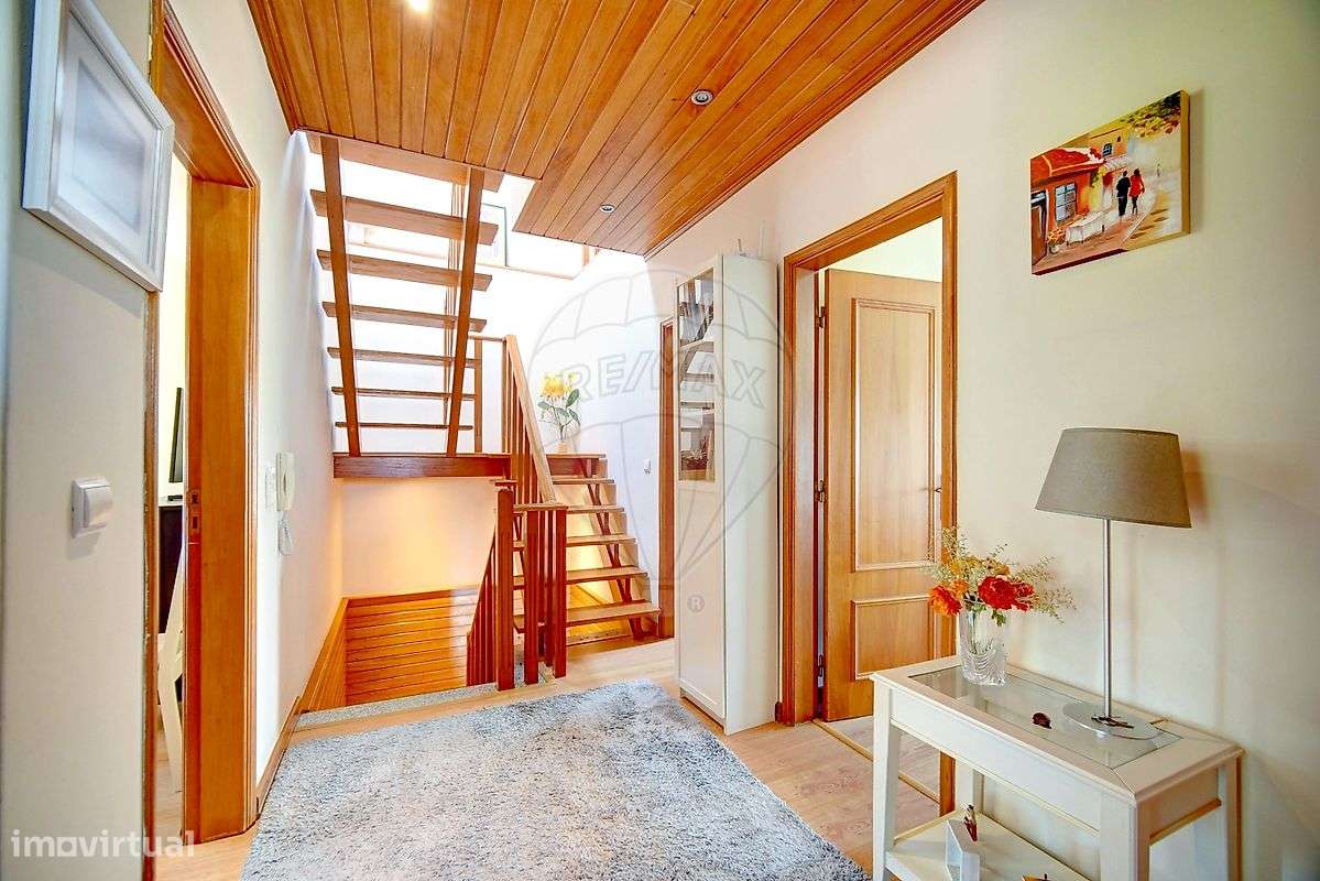 Moradia T4 para venda-25