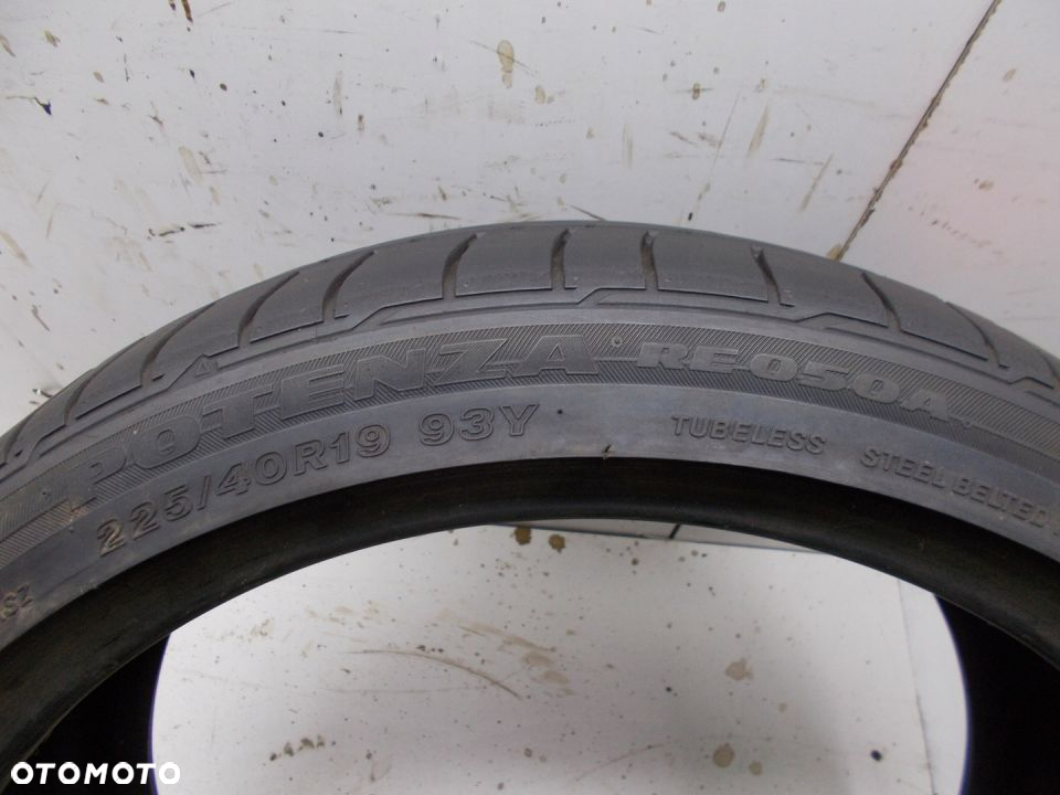 opona Bridgestone POTENZA s001 RE050A 255 40 19 - 2