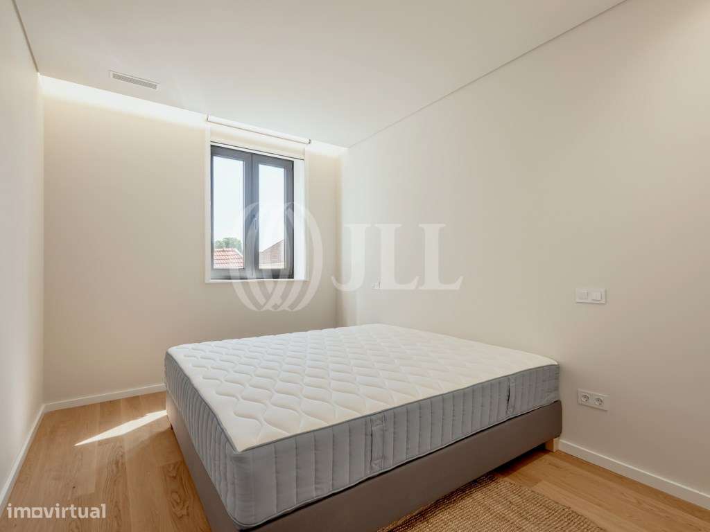Apartamento T1+1, com varanda e estacionamento, em Matosinhos-16