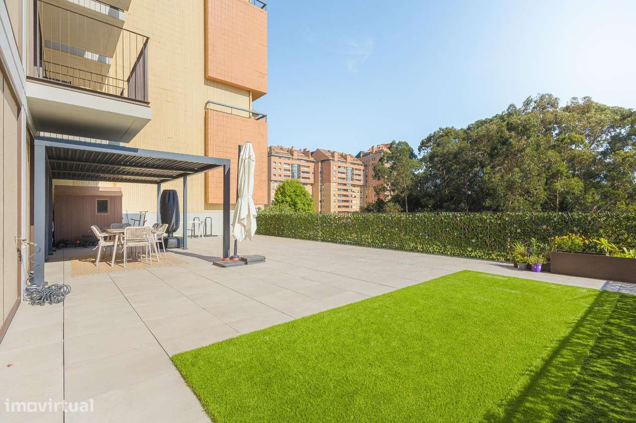 THE YARD | T3 Exclusivo | Terraço de 125 m2 | Jardins da Arrábida-22