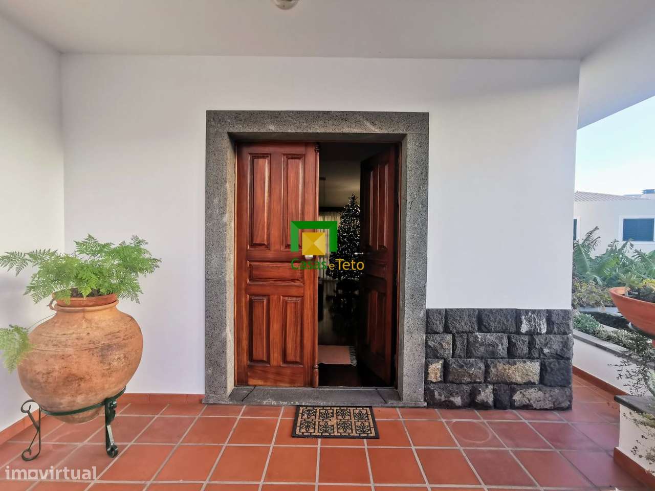 Moradia T3 - Câmara de Lobos - Grande imagem: 4/48