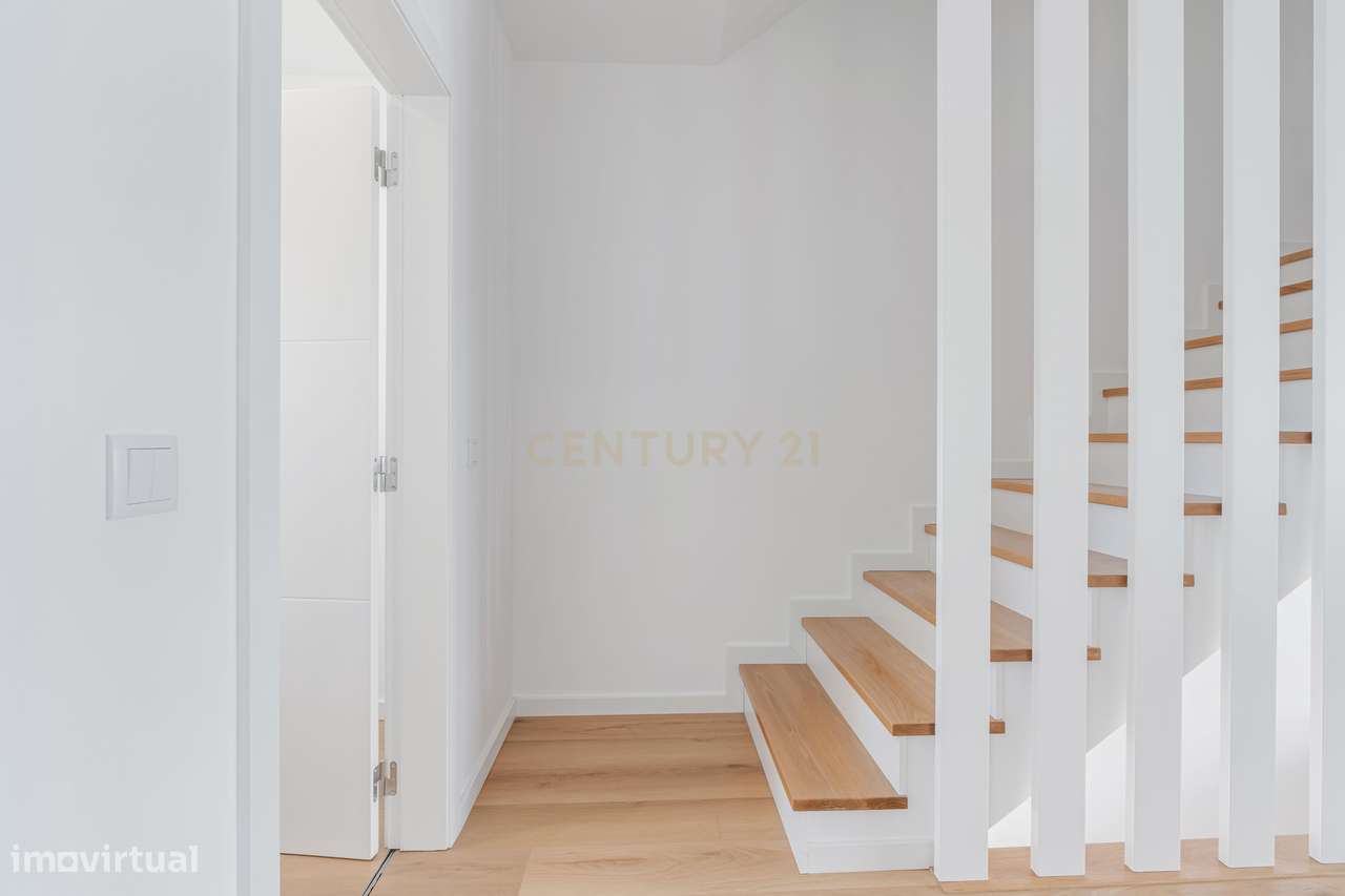 Moradias Condomínio fechado Belas Garden  T2+1 e T3+1-9