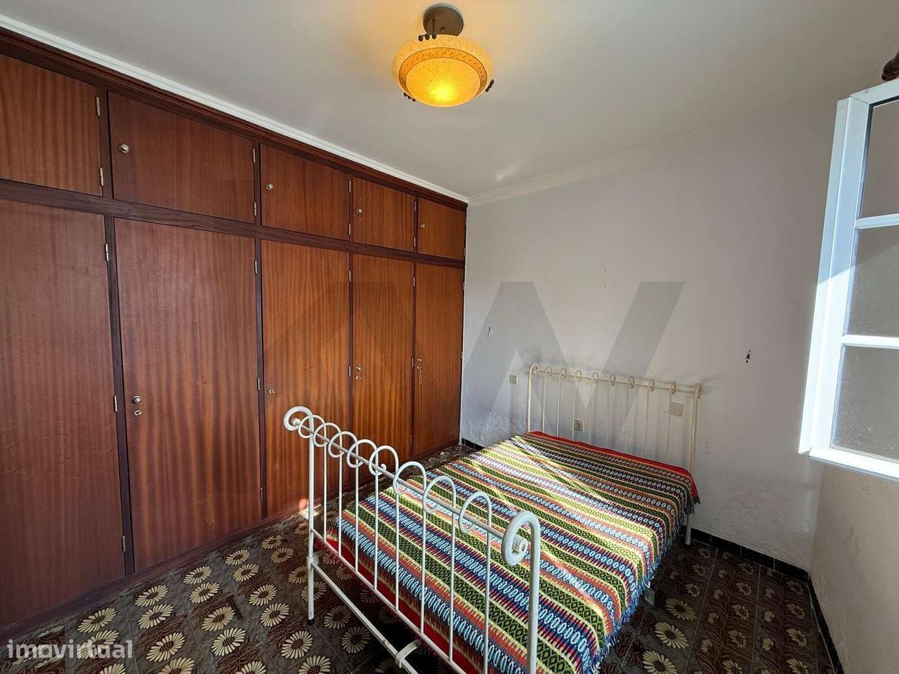 Moradia Alentejana com Vistas, Terreno e Muito Potencial – Odivelas - Grande imagem: 5/60