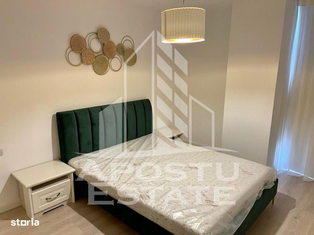 Apartament cu 3 camere, 2 bai,  in zona Soarelui