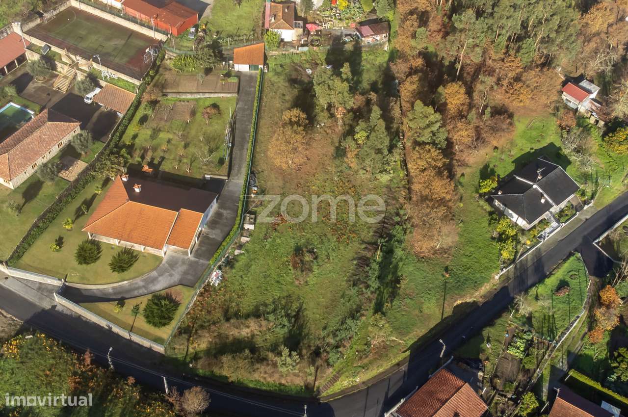 Terreno Urbano em Gonça, Guimarães - Grande imagem: 4/8