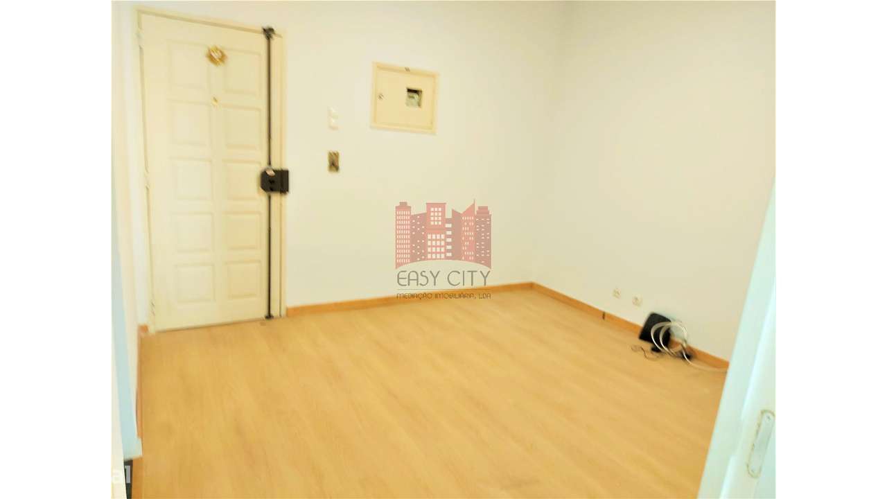 Apartamento T1 | 47 M2 | Monte Abraão-5