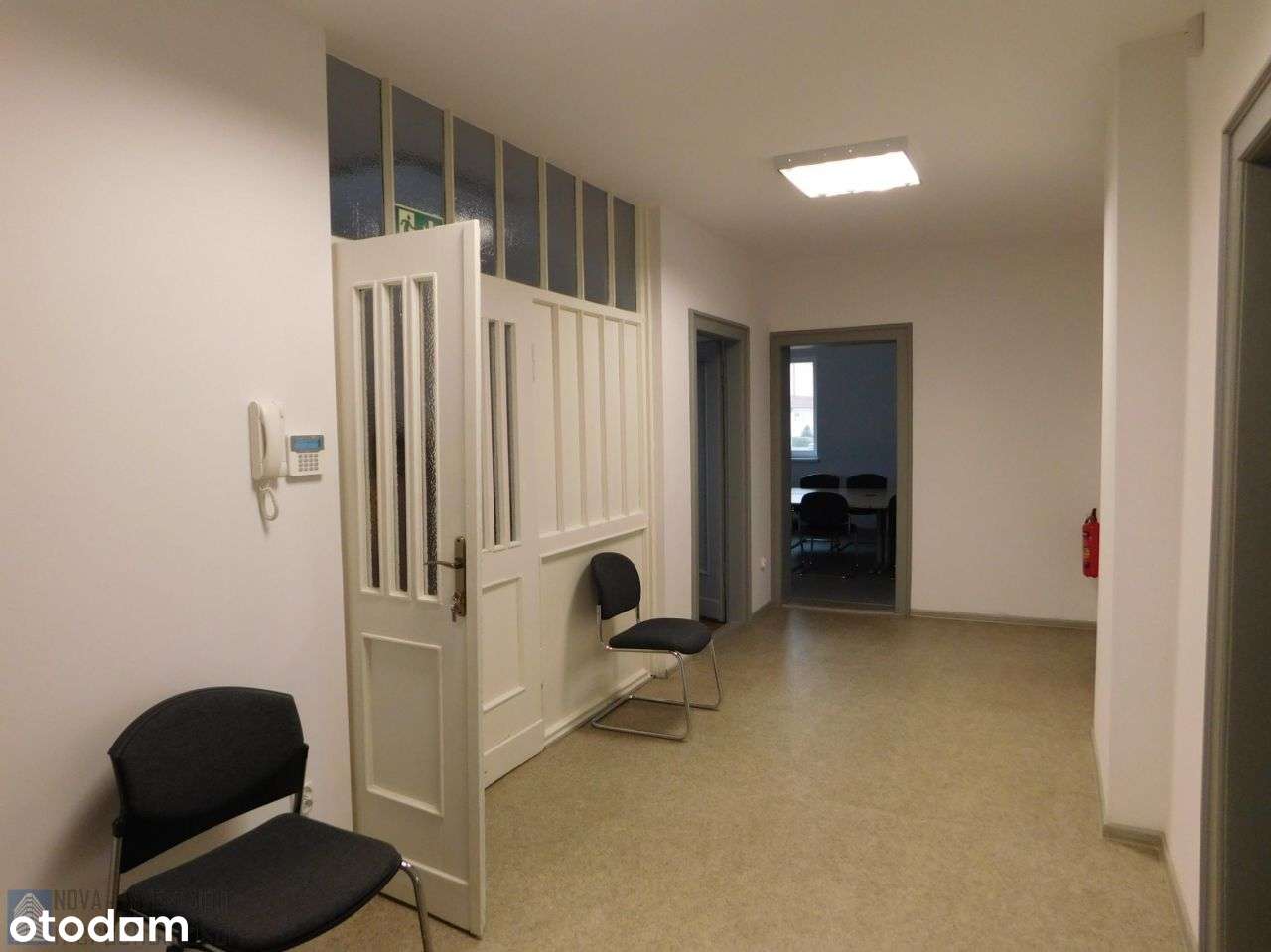 Funkcjonalny pod firmę lub usługi/Łabędy-8