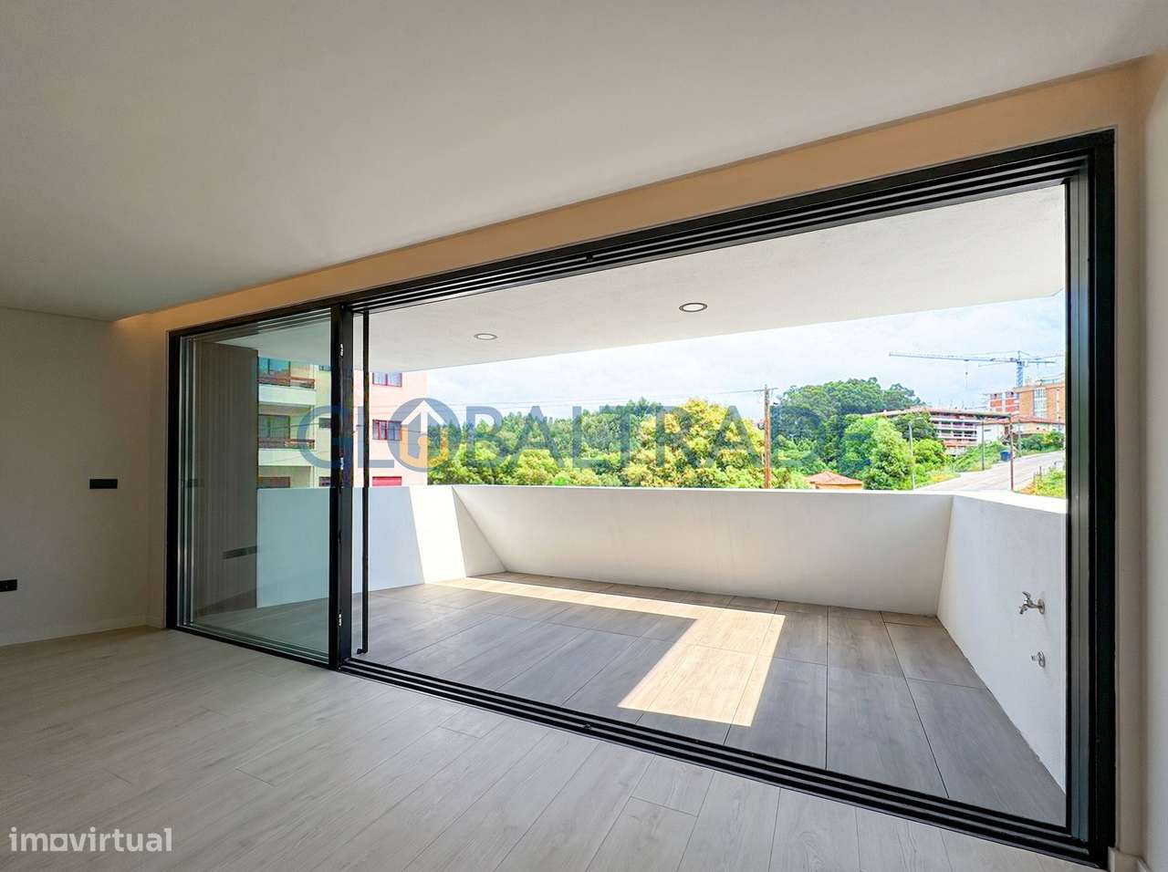Apartamento T3 NOVO - Edifício Bismark em São Cosme-9