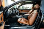 BMW Seria 3 330i xDrive Coupe - 14