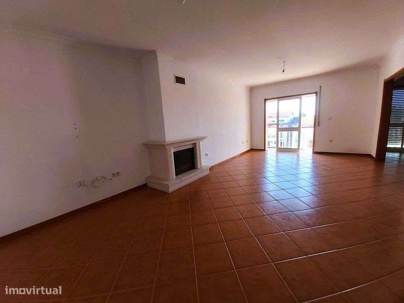 T2 Arrendar Vagos - Grande imagem: 4/11