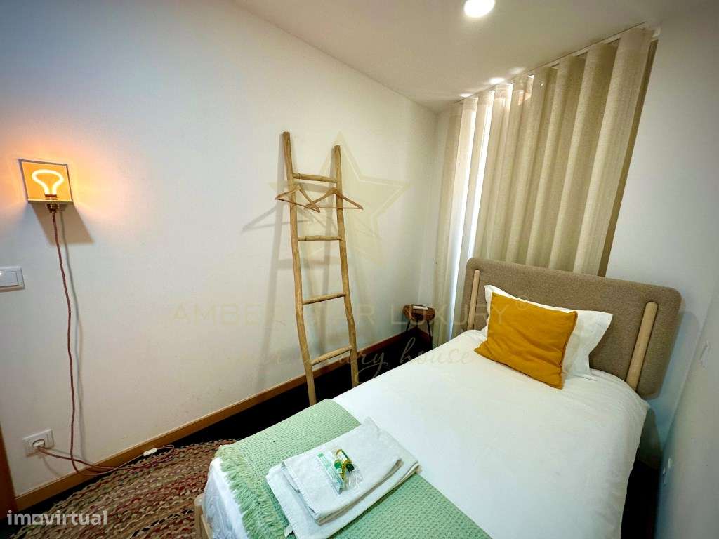 Prédio com 5 suítes no coração do Porto, com Alojamento Local (AL) - Grande imagem: 2/60