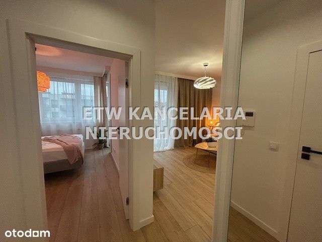 Wygodne 2 pokoje, balkon, garaż, komórka-10