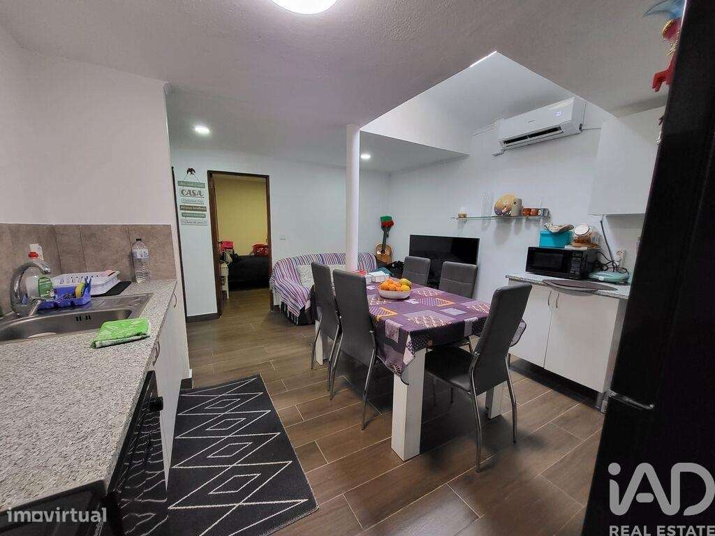 Casa / Villa T2 em Santa Maria, São Pedro e Matacães de 77 m2 - Grande imagem: 2/13