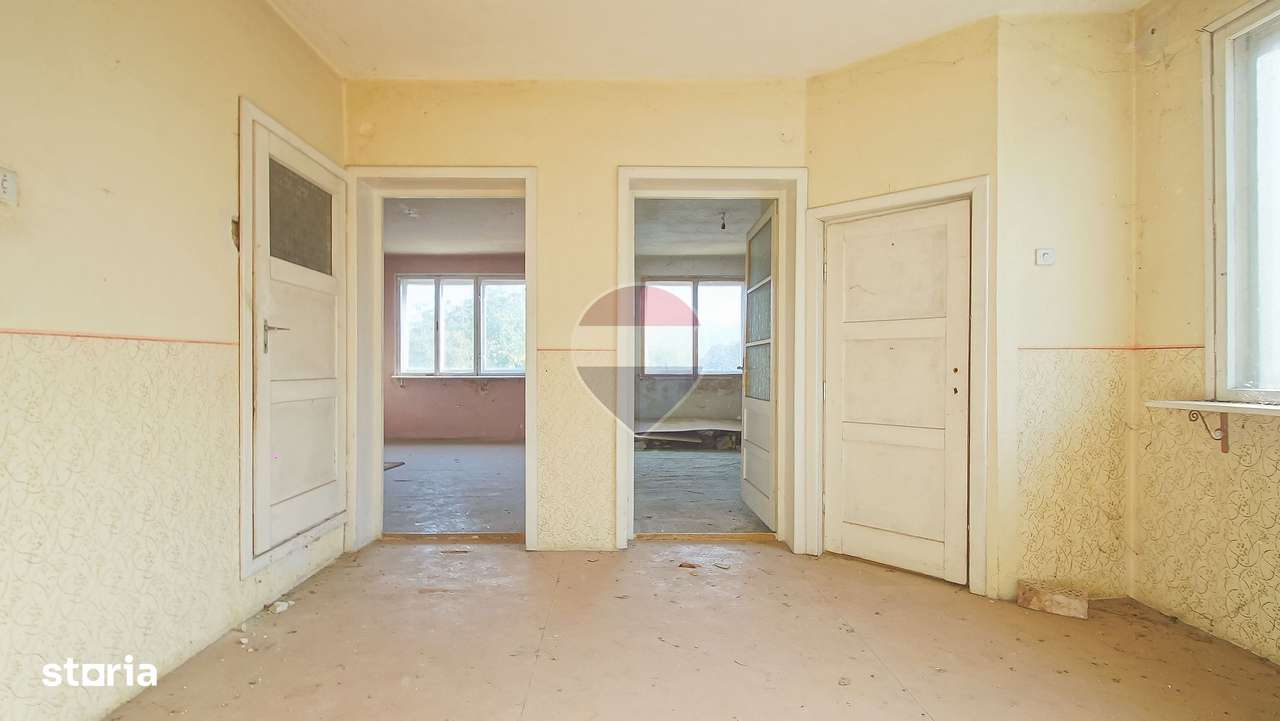Casă tip duplex cu teren generos de 1.171 mp, Sânpetru-9