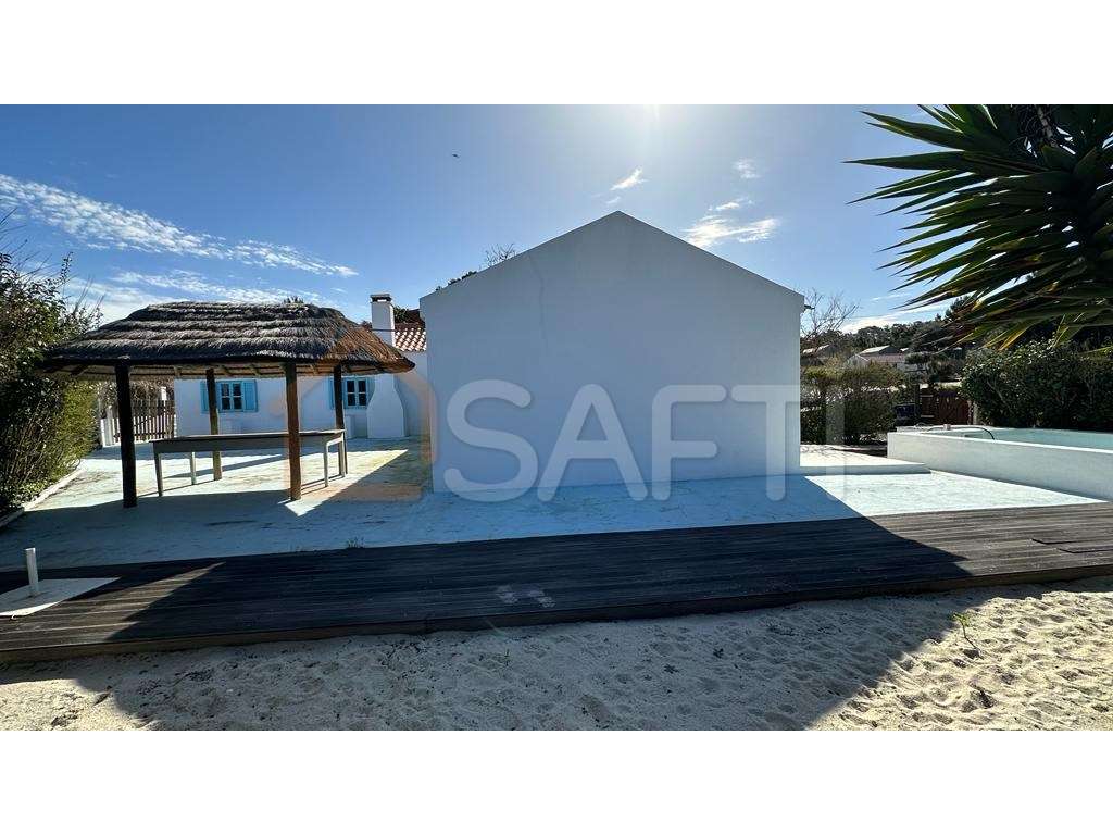 MORADIA A VENDA NA PRAIA DO PEGO - Grande imagem: 2/22